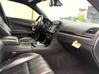 Image of 2019 Chrysler 300