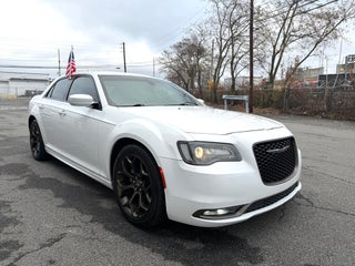 Image of 2019 Chrysler 300
