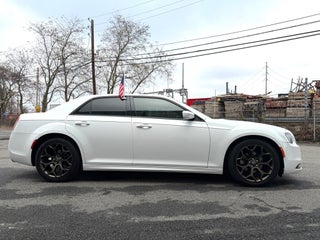 Image of 2019 Chrysler 300
