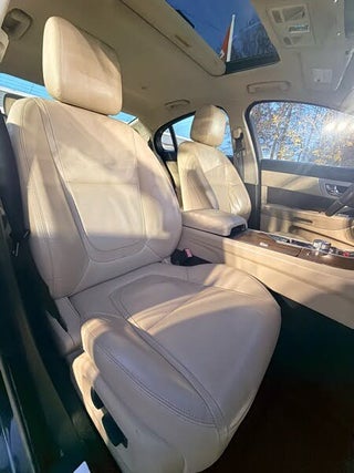 Image of 2014 Jaguar XF