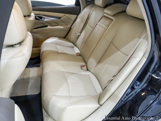 Image of 2015 Infiniti Q70