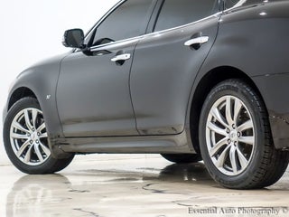 Image of 2015 Infiniti Q70