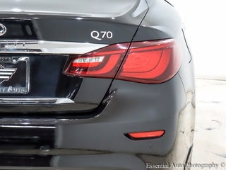Image of 2015 Infiniti Q70