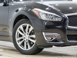 Image of 2015 Infiniti Q70