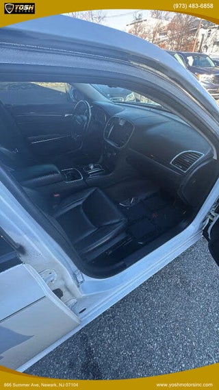 Image of 2018 Chrysler 300