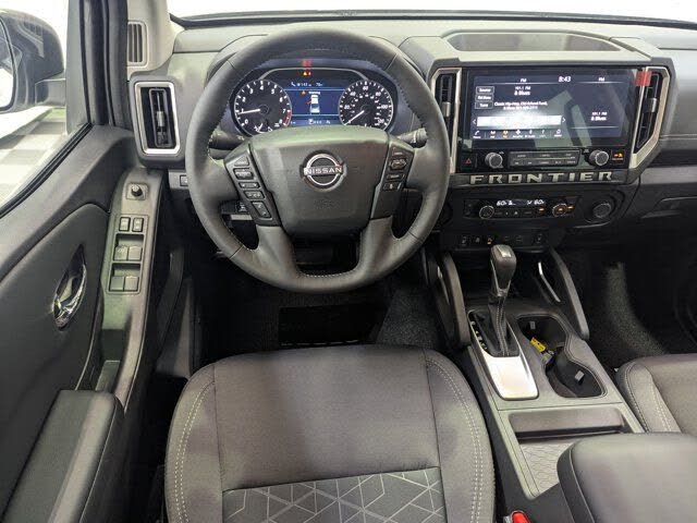2025 Nissan Frontier