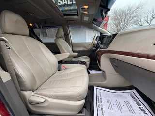 Image of 2011 Toyota Sienna