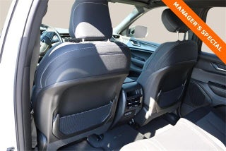 Image of 2025 Jeep Grand Cherokee