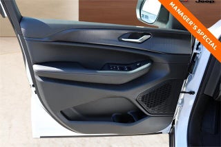 Image of 2025 Jeep Grand Cherokee