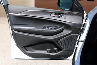 Image of 2025 Jeep Grand Cherokee