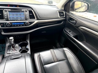 Image of 2019 Toyota Highlander