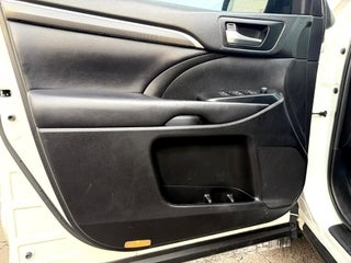 Image of 2019 Toyota Highlander