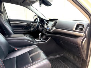 Image of 2019 Toyota Highlander