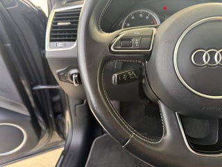 Image of 2016 Audi Q5