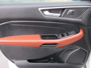 Image of 2016 Ford Edge