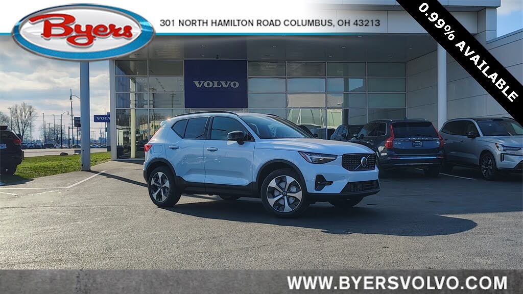 2026 Volvo XC40