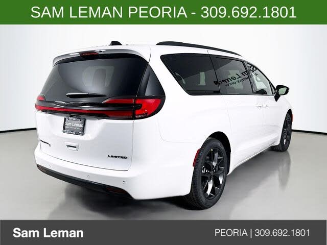2026 Chrysler Pacifica