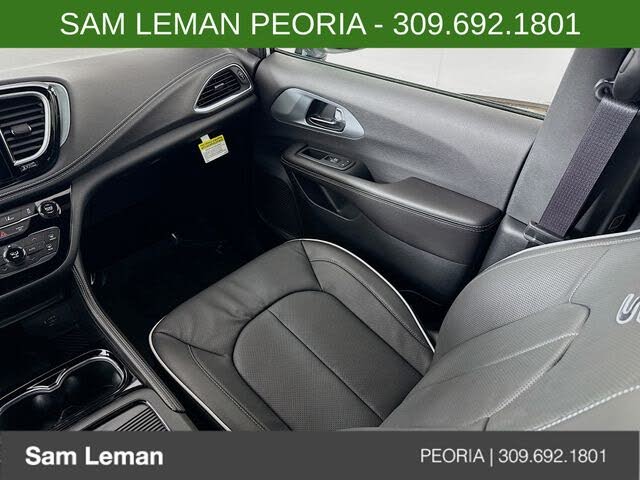2026 Chrysler Pacifica