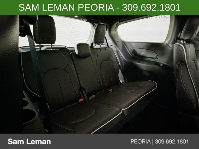 2026 Chrysler Pacifica