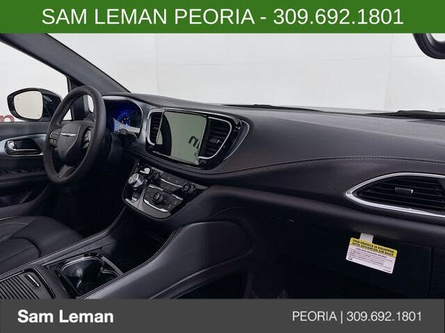 2026 Chrysler Pacifica