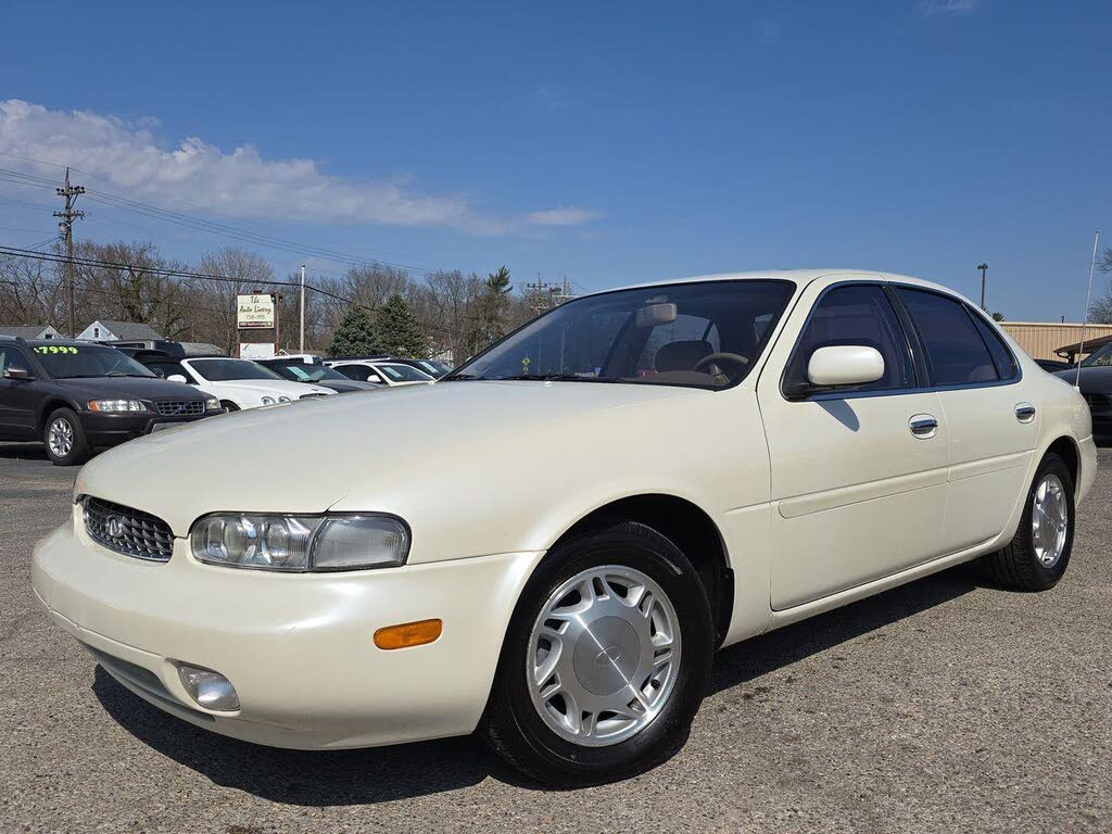 Infiniti J30