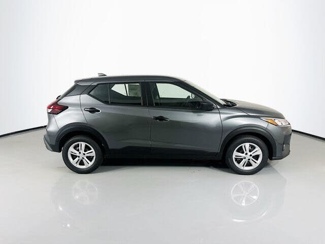 2025 Nissan Kicks