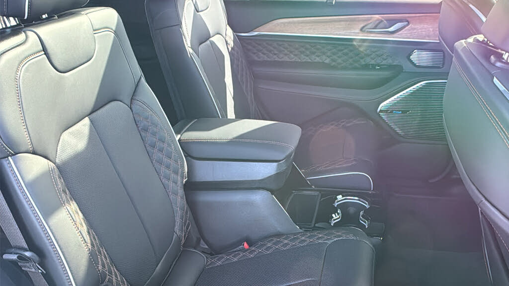 2025 Jeep Grand Cherokee L