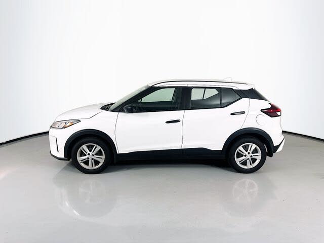 2025 Nissan Kicks