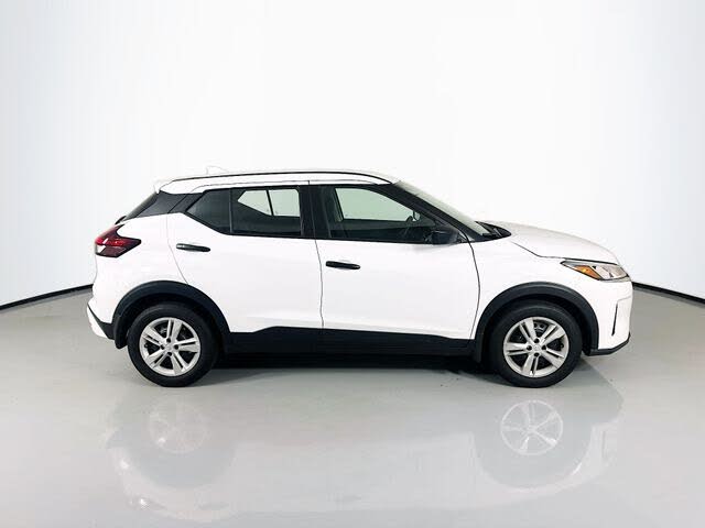 2025 Nissan Kicks