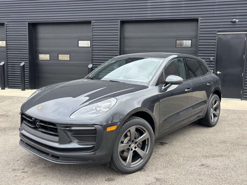 2026 Porsche Macan