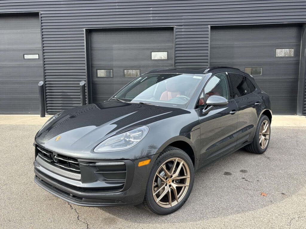 2026 Porsche Macan