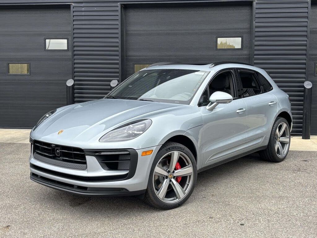 2026 Porsche Macan
