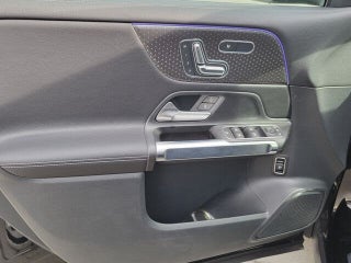 2025 Mercedes-Benz GLB