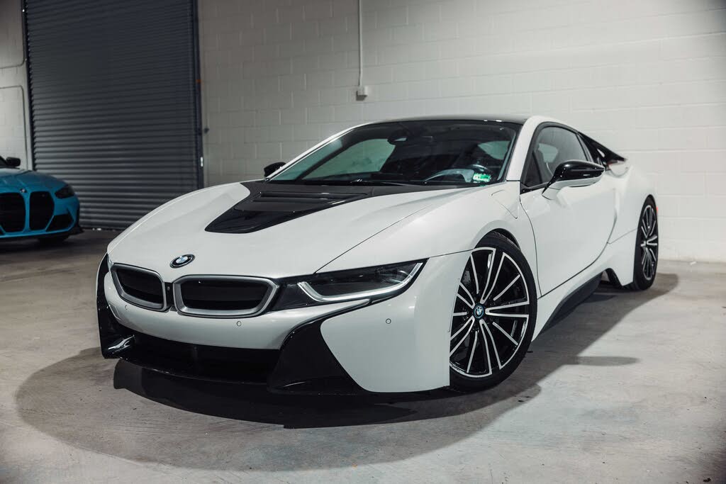 BMW i8