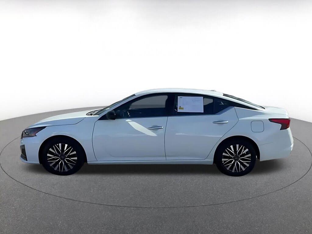 2025 Nissan Altima