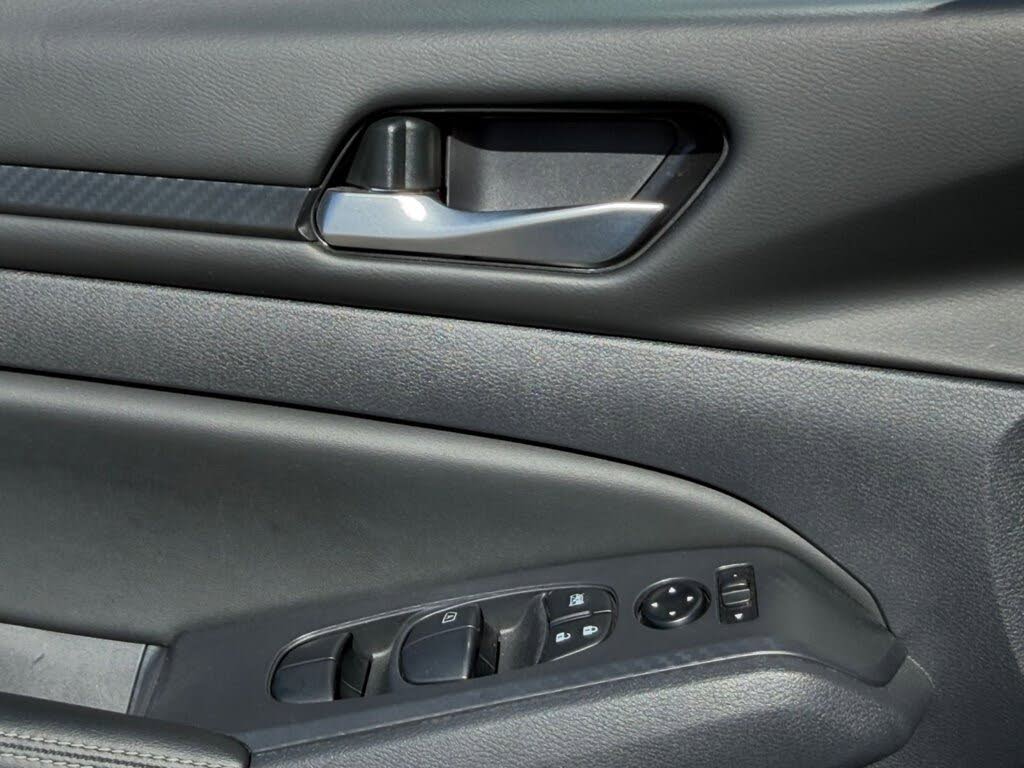 2025 Nissan Altima