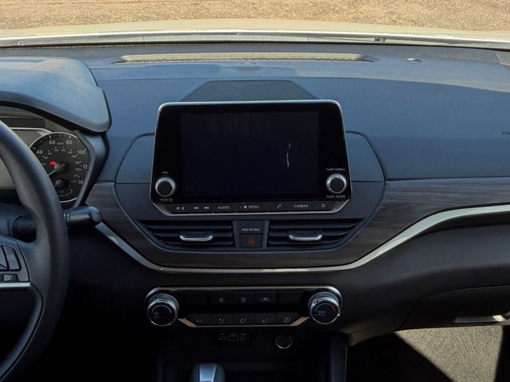 2025 Nissan Altima