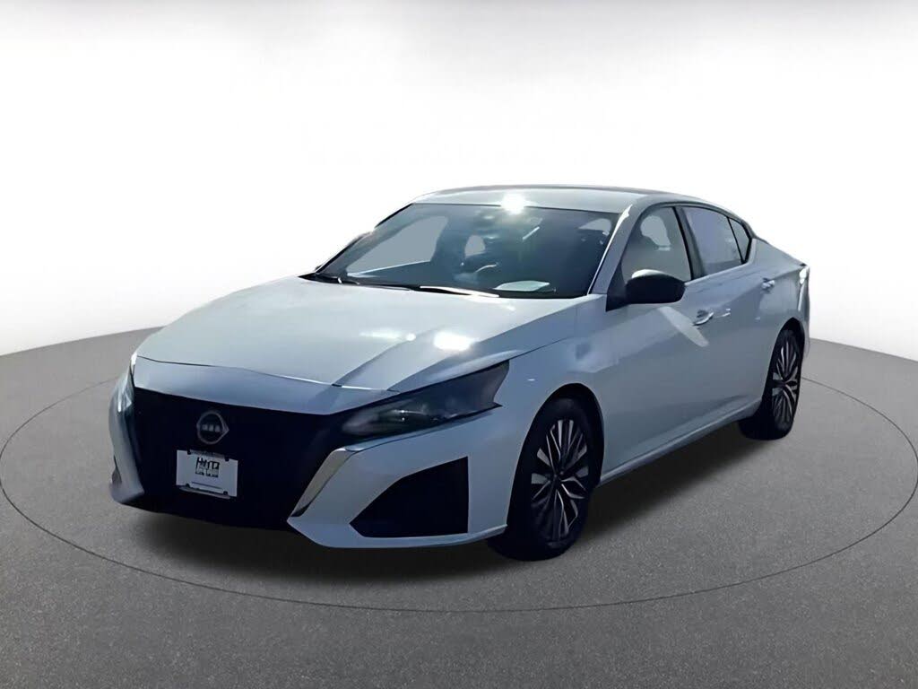 2025 Nissan Altima