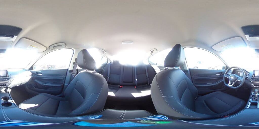 2025 Nissan Altima