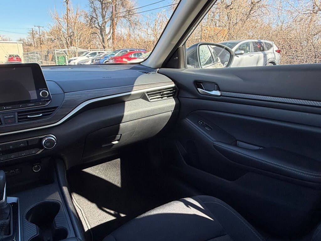 2025 Nissan Altima