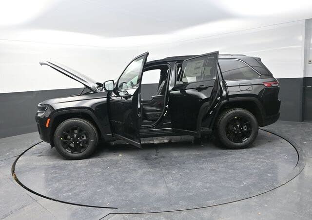2026 Jeep Grand Cherokee