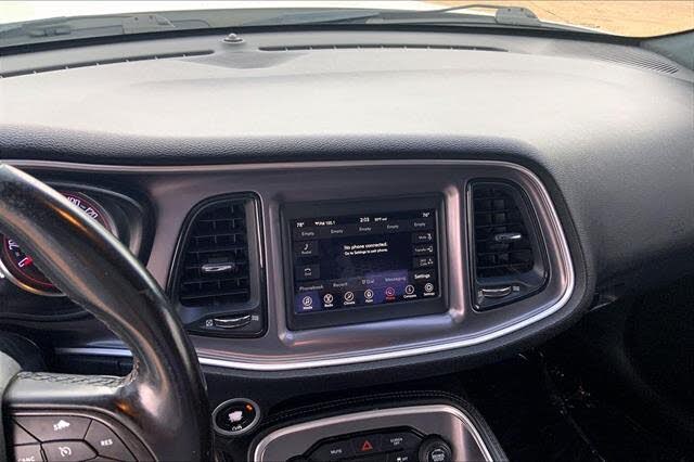 2019 Dodge Challenger — thumbnail 4