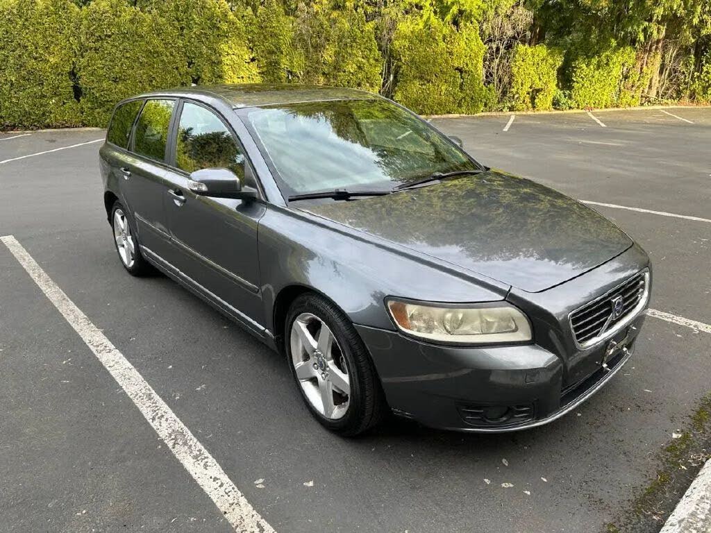 Volvo V50