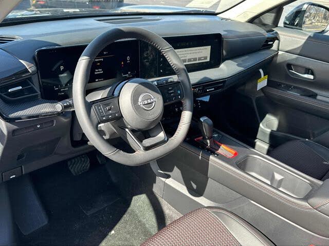 2025 Nissan Kicks