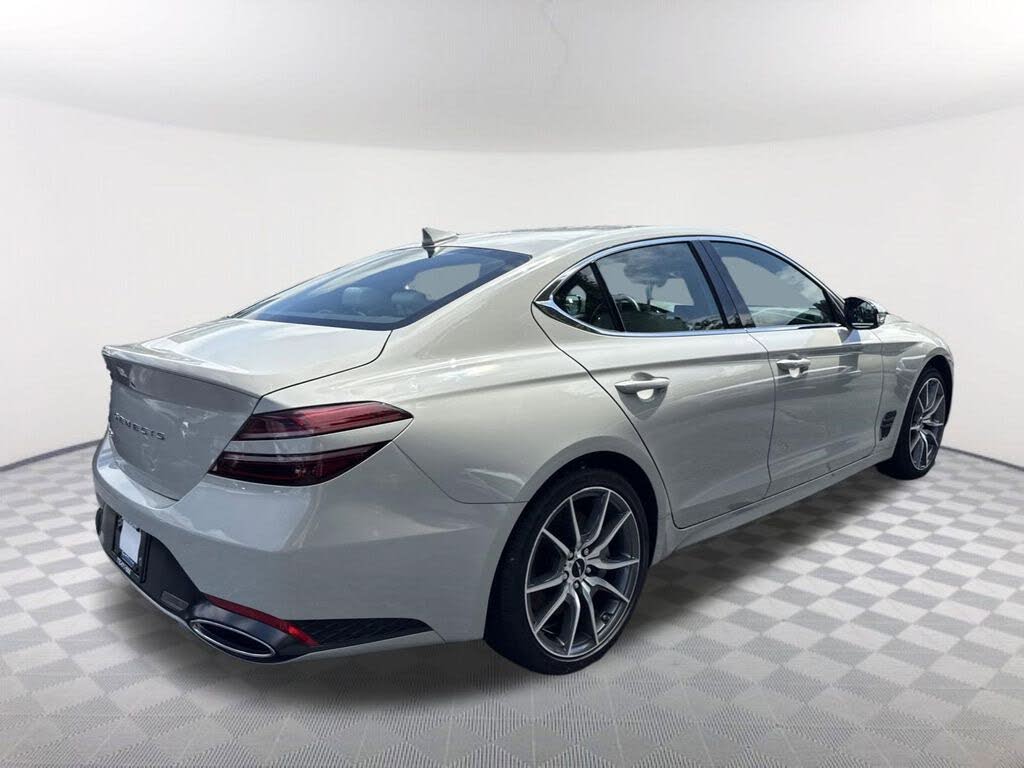 2025 Genesis G70