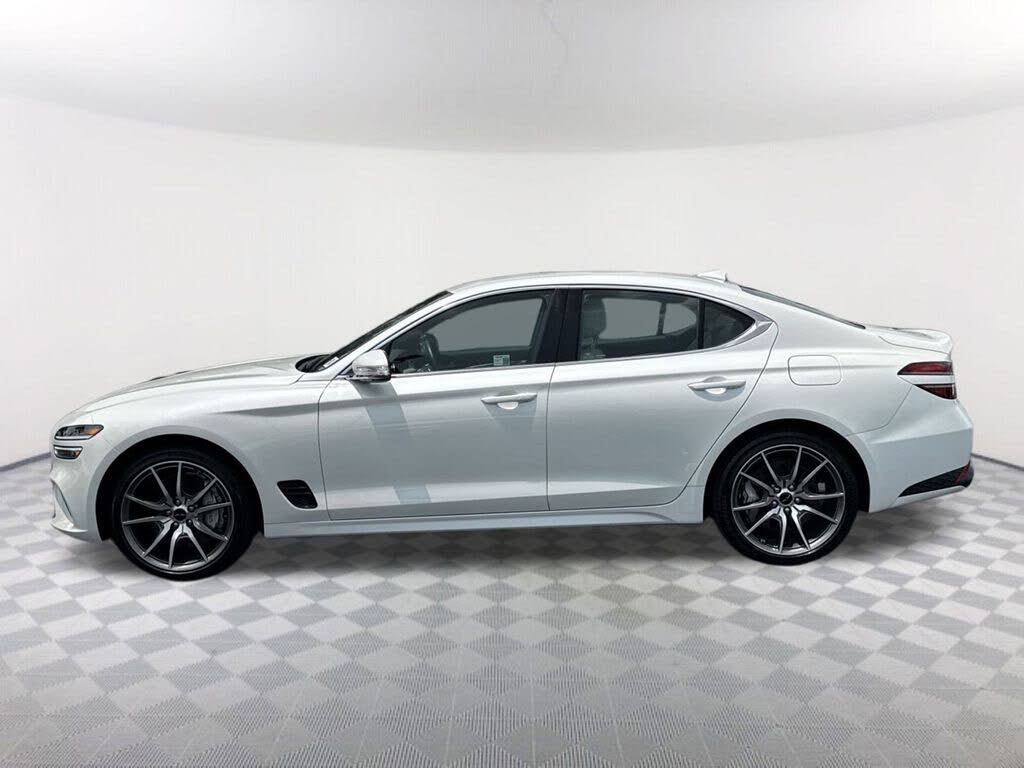 2025 Genesis G70