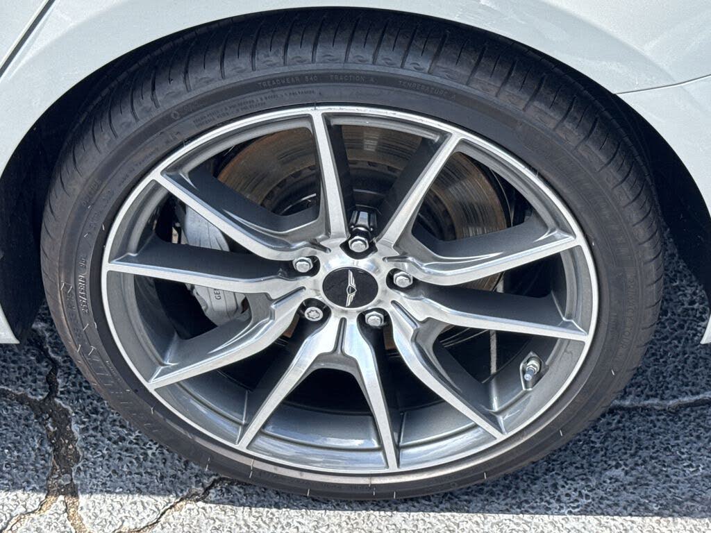 2025 Genesis G70