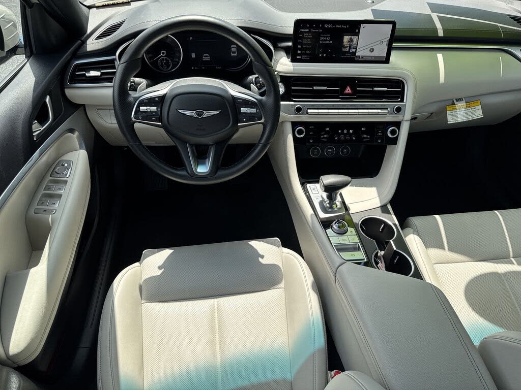 2025 Genesis G70