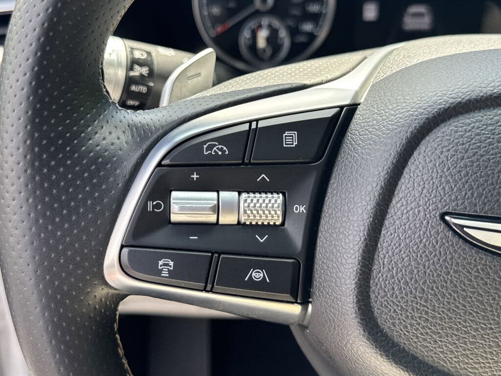 2025 Genesis G70