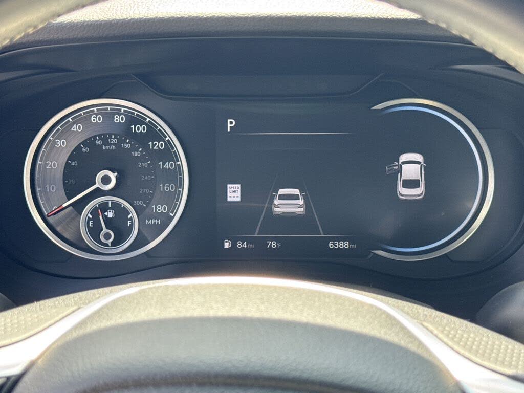 2025 Genesis G70